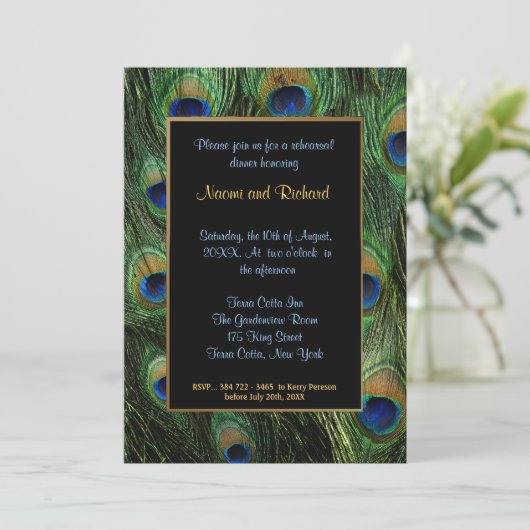 Peacock Feather Rehearsal Dinner Invitation Kaart (Staand voorkant)