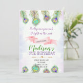 Peacock feather verjaardagsfeestje uitnodiging (Staand voorkant)