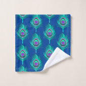 Peacock Feathers, Aqua on Deep Cobalt Blue Bad Handdoek (Wasdoekje)