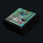 Peacock Feathers Damask Wedding Jubileum Cadeaudoosje<br><div class="desc">Wedding Black Lacquer Keepomwille Custom Designer Specialized Jewelry Box of Memory Box Elegant Unique Wedding Jubileum kerstcadeaus of Valentijnsdag cadeaus</div>