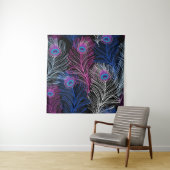 Peacock Feathers Dark: Prachtig design Wandkleed (In situ)
