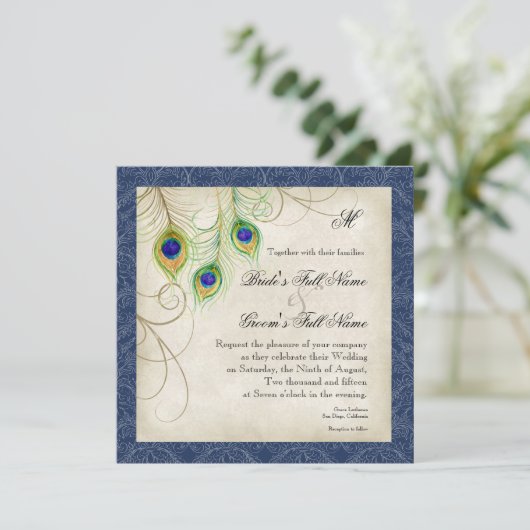 Peacock Feathers Navy Blue bruiloft uitnodiging (Staand voorkant)