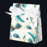 Peacock Feathers Party Treat Box Bedankdoosjes<br><div class="desc">Party gunstbox wordt getoond in een pauwenveren print. Pas dit object aan en voeg het toe of koop het zoals het wordt weergegeven. Tip: Voeg er een sticker aan toe met namen en voeg wat lint toe. Gelicentieerd Afbeelding Tip: Voeg gewoon je geweldige lekkernijen toe en voeg wat feestelijk lint...</div>