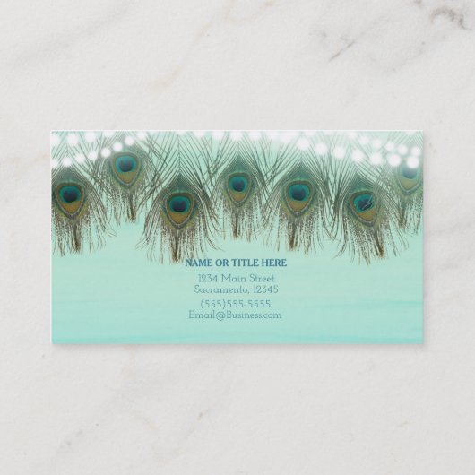Peacock Feathers & String Lights Rustic Elegant Visitekaartje (Achterkant)