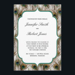 Peacock Feathers Uitnodiging tot het indienen van<br><div class="desc">Dit prachtige ontwerp, genaamd Peacock Feathers met een dubbel Lijst, zou een dramatische manier zijn om de toon te zetten voor je moderne maar elegante bruiloft of gebeurtenis. De achtergrond is een patroon gemaakt van drie prachtige paukveren. Er is een lijst dat in twee kleuren wordt begrensd: goud en blauwgroen....</div>