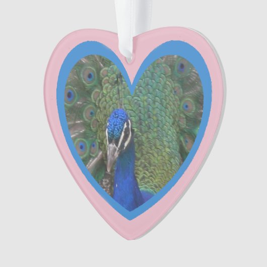 Peacock gezicht in hart snit. Keramische ornament (voorkant)