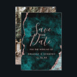Peacock Green Roos Gold Agate Marble Foto op Terug Save The Date<br><div class="desc">Peacock Green Blauwgroen & Roos Gold Foil Waterverf Marble Agate Gilded Geode Design,  met Moderne en Manuscript doopvonten. Trendy and Chic Wedding Save the Date Photo Cards ~ Bekijk mijn winkel voor dit ontwerp de volledige trouwsuite!</div>