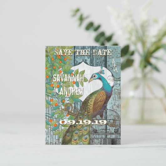 Peacock Love Bird Sitting in a Tree Save the Date Aankondigingskaart (Staand voorkant)