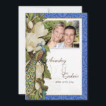 Peacock Magnolia Floral Swirl Damask Wedding Kaart<br><div class="desc">KLEUR PALET: kobaltblauw, groene crème roest en bruin. DESIGN COLLECTIE: Deze prachtige, elegante en verfijnde Wedding Invitation Set heeft een vleugje traditie en de frisheid van de hedendaagse typografische stijl. Het mengen van kunstelementen en origineel waterverf kunstwerk handgeschilderd door Audrey Jeanne Roberts geeft een prachtige, tijdloze kwaliteit aan deze uitnodiging....</div>