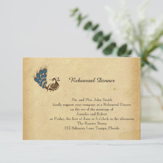  Peacock Monogram Weddenschap Rehearsal Kaart (Staand voorkant)
