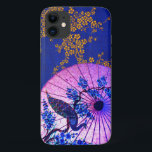Peacock oosterse parasol kersenbloesem blauw roze Case-Mate iPhone case<br><div class="desc">Orientale bloem in goud op een koninklijke blauwe achtergrond. Gouwd met een verlichte paarse en roze parasol met een blauwe pauw.</div>