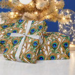 Peacock veren iriserende luxe goud naadloos cadeaupapier<br><div class="desc">Een prachtig art nouveau geïnspireerd naadloos herhalend patroon van prachtige pauwenveren in faux goud, groen en blauw tegen een witte achtergrond die art nouveau geïnspireerde delicate lijndetail heeft. Dit ontwerp heeft een tijdloze, stijlvolle en elegante uitstraling en is ideaal voor zowel zakelijk als persoonlijk gebruik. Voeg een vleugje klasse toe...</div>
