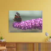 Peacock-vlinder op bloem canvas afdruk (Insitu (Woonkamer))