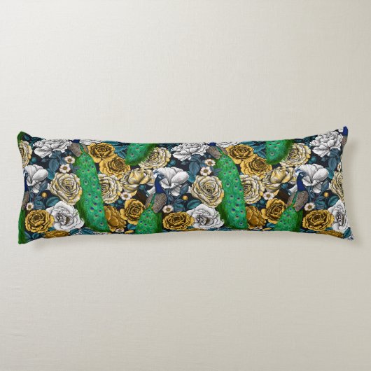 Peacocks in de tuin van het roos 3 lichaamskussen (Achterkant)