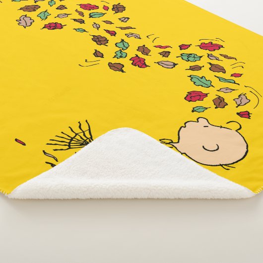 Peanuts | Charlie Brown Raking Leaves Sherpa Deken (3/4)