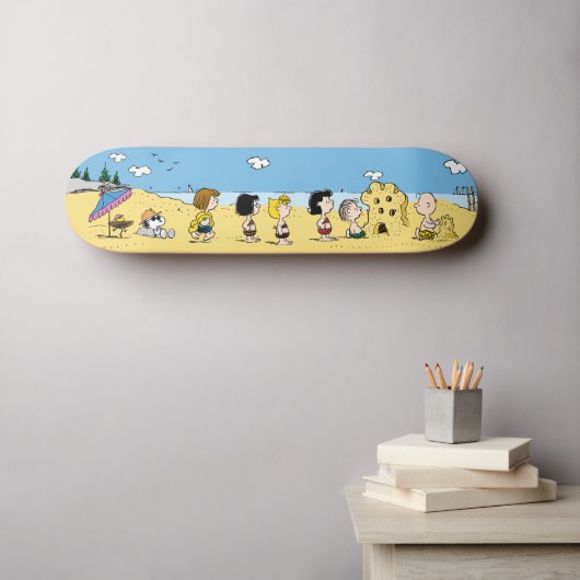 Peanuts | Dag aan het strand Persoonlijk Skateboard (Muurkunst (Horizontaal))