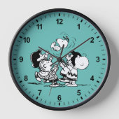 Peanuts Gang Lifting Snoopy (Voorkant)