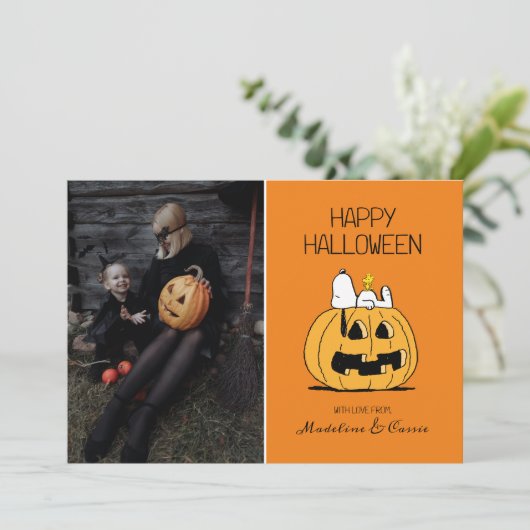 Peanuts | Happy Halloween Snoopy & Jack O' Lantern Feestdagenkaart (Staand voorkant)