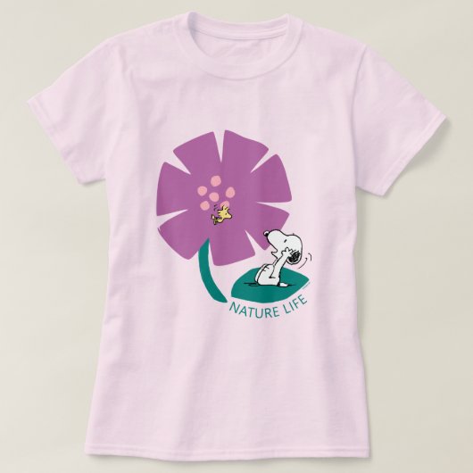 Peanuts | Het illustreren van Natuur Paarse Bloem T-shirt (Design voorkant)