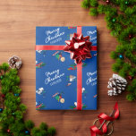 Peanuts | Kerst cadeauverpakking patroon Cadeaupapier<br><div class="desc">Wikkel dat speciale cadeau in met deze leuke Peanuts Christmas cadeauverpakking. Aanpassen door een bericht en jouw namen toe te voegen.</div>