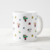 Peanuts | Kerstcadeau Giving Pattern Grote Koffiekop (Voorkant rechts)