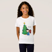 Peanuts | Lucy Christmas Tree T-shirt (Voorkant volledig)