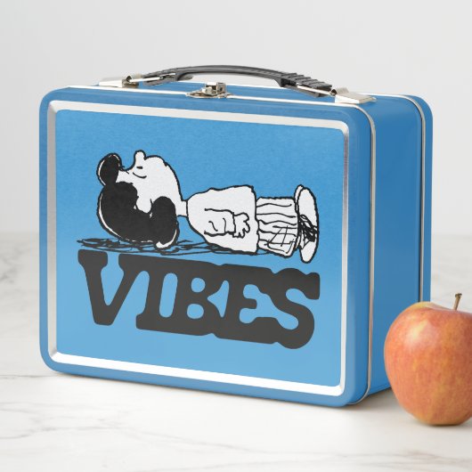 Peanuts | Lucy Vibes (In situ)