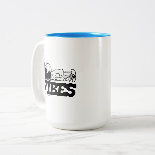 Peanuts | Lucy Vibes Tweekleurige Koffiemok (Voorkant links)