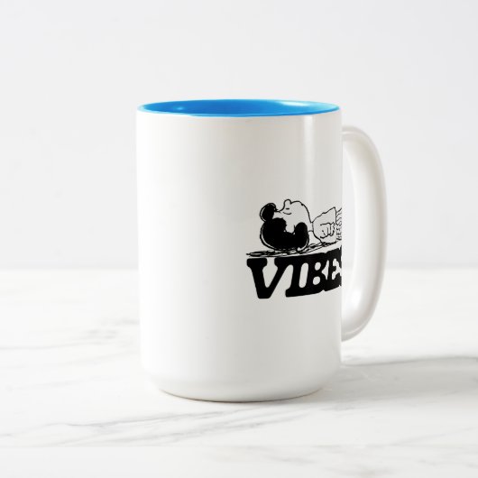 Peanuts | Lucy Vibes Tweekleurige Koffiemok (Voorkant rechts)