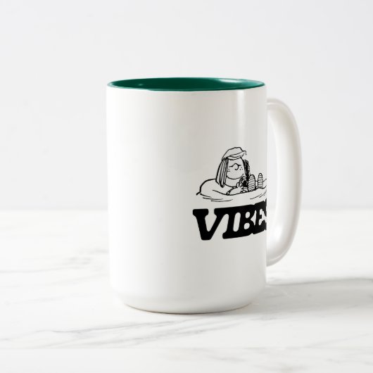 Peanuts | pepermunt Patty Vibes Tweekleurige Koffiemok (Voorkant rechts)