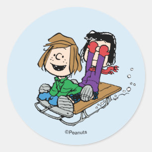 Peanuts   Peppermint Patty & Marcie sleeën Ronde Sticker