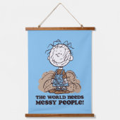 Peanuts | Pigpen De wereld heeft rommelige mensen Hangend Wandkleed (Voorkant)