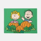 Peanuts | Sally & Linus in het pompoenveld Deurmat (Voorkant)