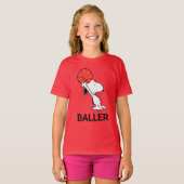 Peanuts | Snoopy Basketball Hoop Shot T-shirt (Voorkant volledig)
