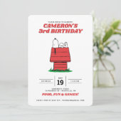 Peanuts Snoopy Dog House Birthday Invitation Kaart (Staand voorkant)