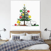 Peanuts Snoopy Festive Christmas Tree Holiday Gift Canvas Afdruk (Insitu (Slaapkamer))