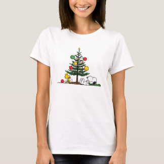 Peanuts Snoopy Festive Christmas Tree Holiday Gift T-shirt