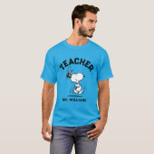 Peanuts | Snoopy Happy Dance Teacher T-shirt (Voorkant volledig)