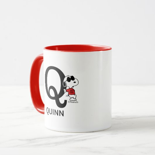 Peanuts | Snoopy "Joe Cool" | Naam & Monogram Q Mok (Voorkant links)