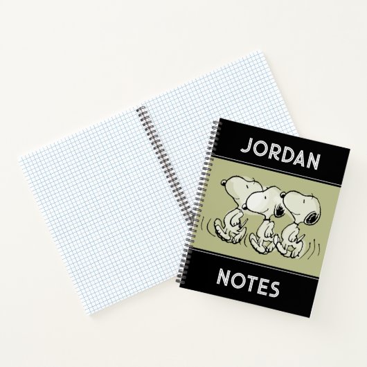 Peanuts | Snoopy loopt fier rond Notitieboek (Binnen)