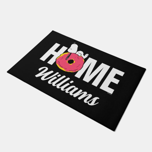 Peanuts | Snoopy Pink Donut | Gepersonaliseerd Deurmat (Schuin)