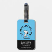 Peanuts | Snoopy probeert iets nieuws Bagagelabel (Achterkant verticaal)