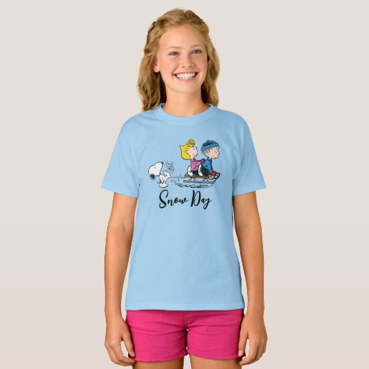 Peanuts | Snoopy, Sally & Linus Sled rijden T-shirt (Voorkant volledig)