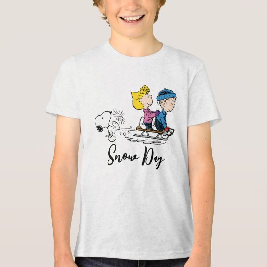 Peanuts | Snoopy, Sally & Linus Sled rijden Tri-Blend Shirt (Voorkant)