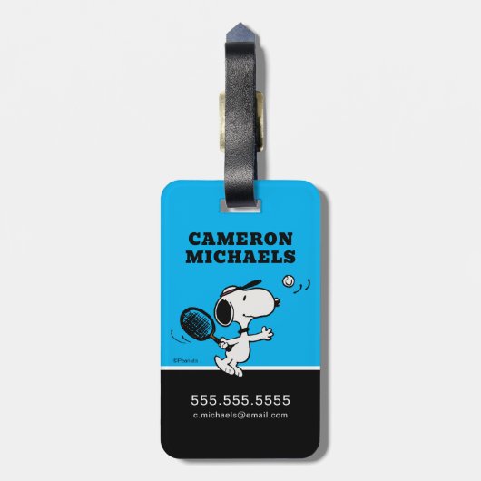 Peanuts | Snoopy Speelt Tennis Bagagelabel (Achterkant verticaal)