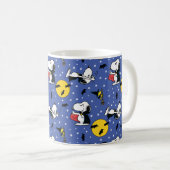 Peanuts | Snoopy Vampire Pattern Koffiemok (Voorkant rechts)