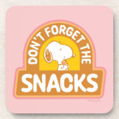 Peanuts | Snoopy Vergeet de Snacks niet Bier Onderzetter (Voorkant)