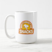Peanuts | Snoopy Vergeet de Snacks niet Koffiemok (Links)