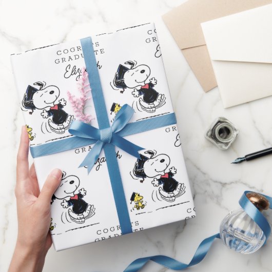 Peanuts | Snoopy & Woodstock Gefeliciteerd Afstude Cadeaupapier (Geschenken)