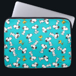 Peanuts | Snoopy & Woodstock Zonnebril Patroon Laptop Sleeve<br><div class="desc">Bekijk dit leuke Peanuts-ontwerp met Snoopy en Woodstock.</div>